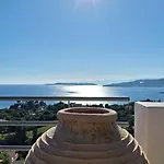 Thalia Floating Heaven