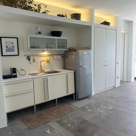 Thalia Floating Heaven Villa *