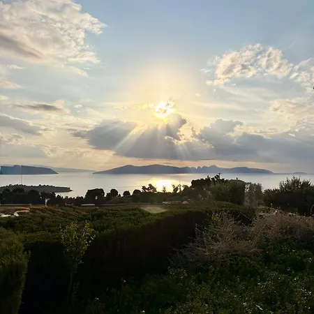 Thalia Floating Heaven Porto Heli