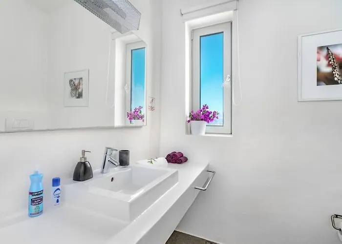 Thalia Floating Heaven Villa