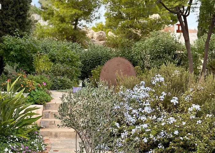 Thalia Floating Heaven פורטו הלי