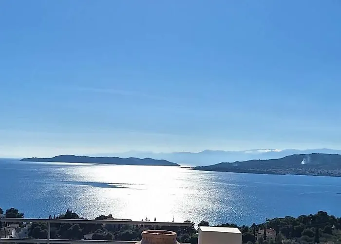 Thalia Floating Heaven Villa *