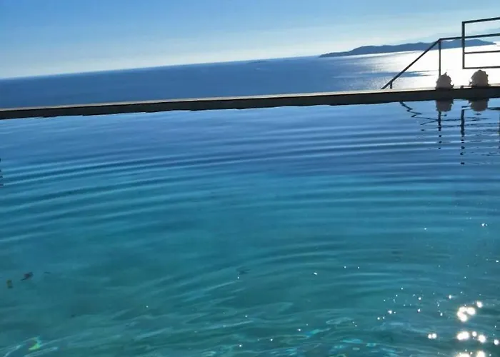 Thalia Floating Heaven *